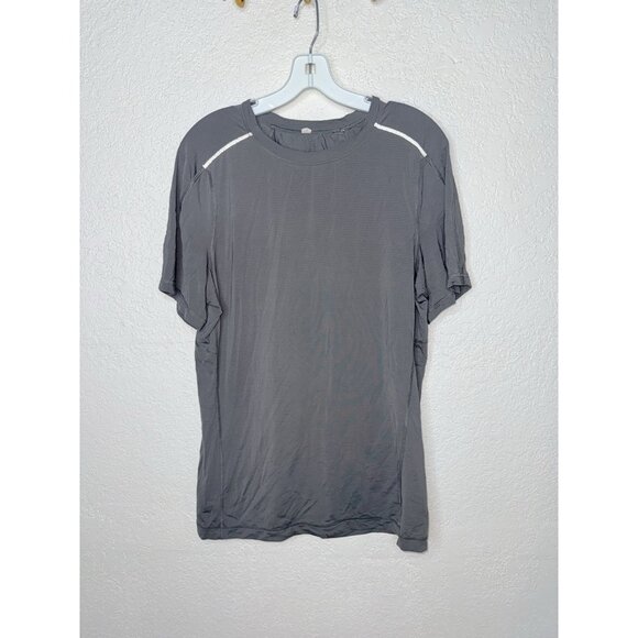 Lululemon Grey T-Shirt Men’s Small Running Gym Athletic Top Reflective 2A - Picture 1 of 6